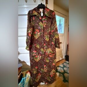 Gorgeous vintage house coat / dress